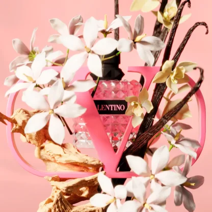 Valentino Donna Born In Roma – Image 3